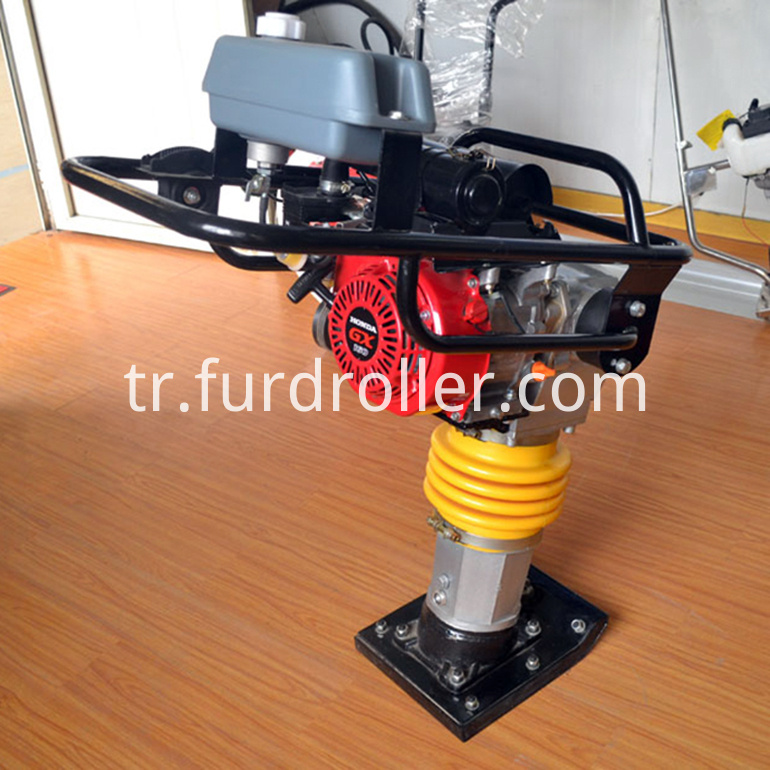 FYCH-80 Kazık Sıkma Rammer Makinesi FYCH-80 Gaoline Tamping Rammer Machine